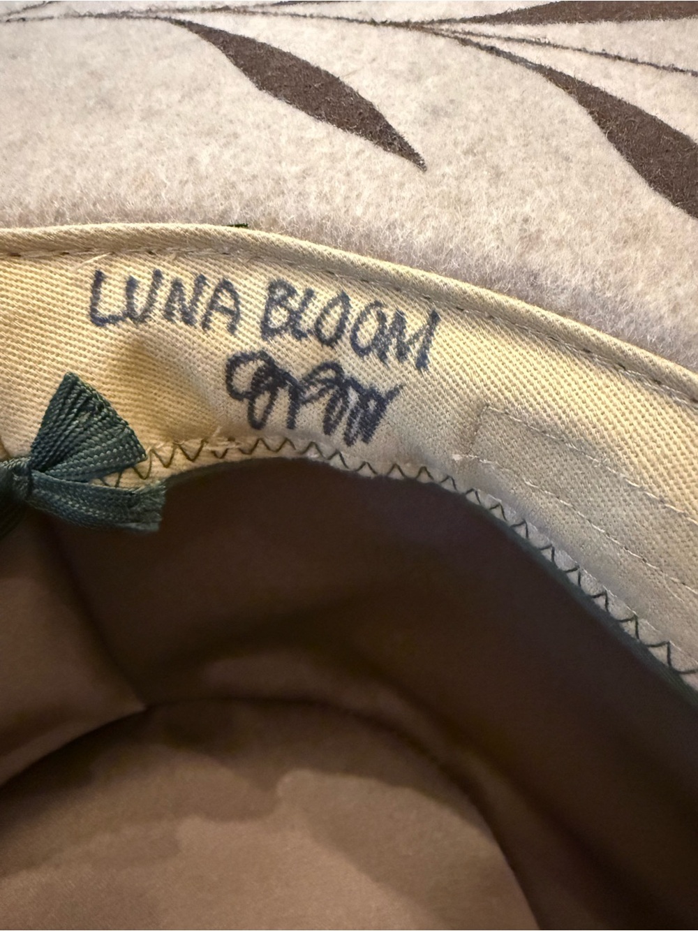 Luna Bloom Tan Wool Felt Wide-Brim Hand Painted Fedora - Picture 3 of 3